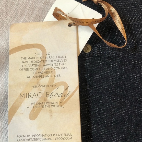 Miracle body Jeans by Miraclesuit NWT Size 0 “Katie” Style - Picture 4 of 12